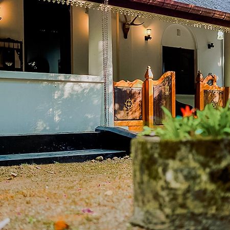 Walawwa Matale Hotel Екстериор снимка